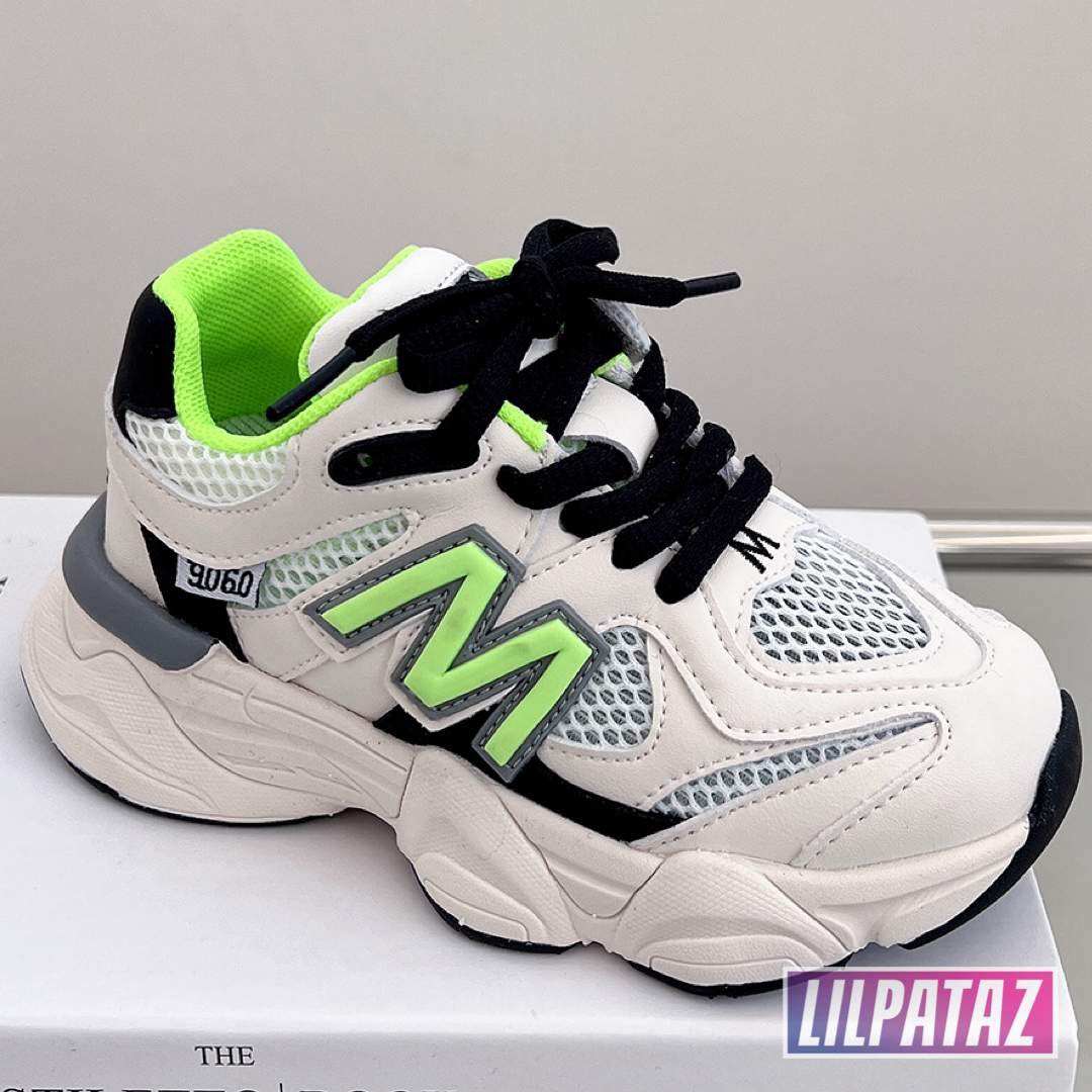Styloz Off-White Grün (Größe 22-37)