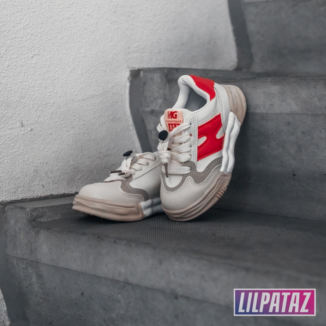 Performerz Off-White Red (maat 21)